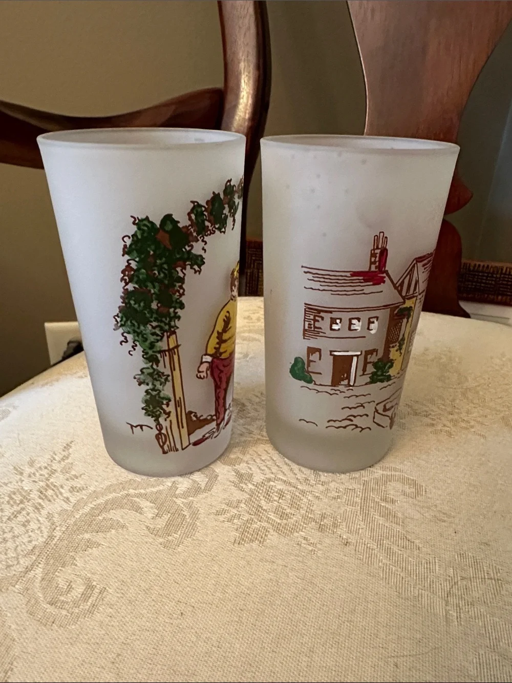 Hazel Atlas 1950s Charles Dickens 12oz frosted highball glasses